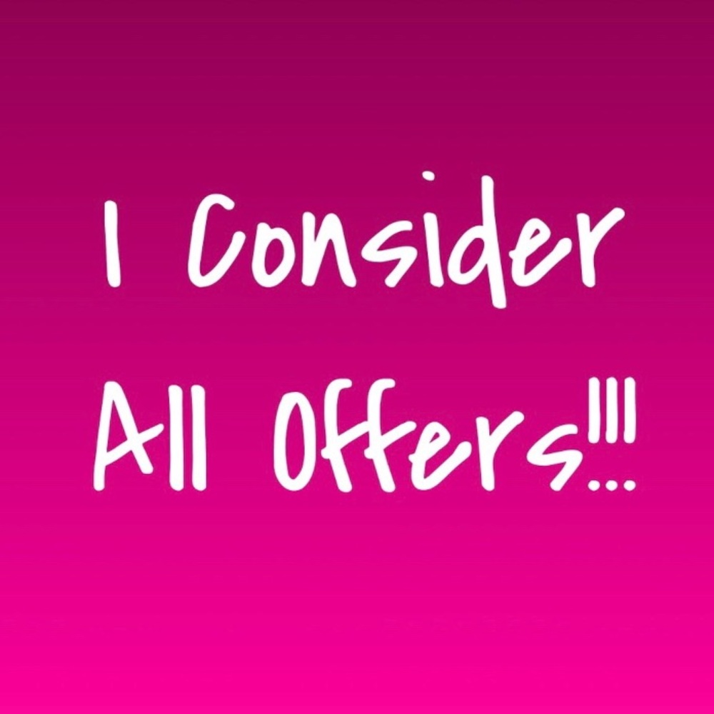 Guys I am open to hearing any Reasonable Offers💕